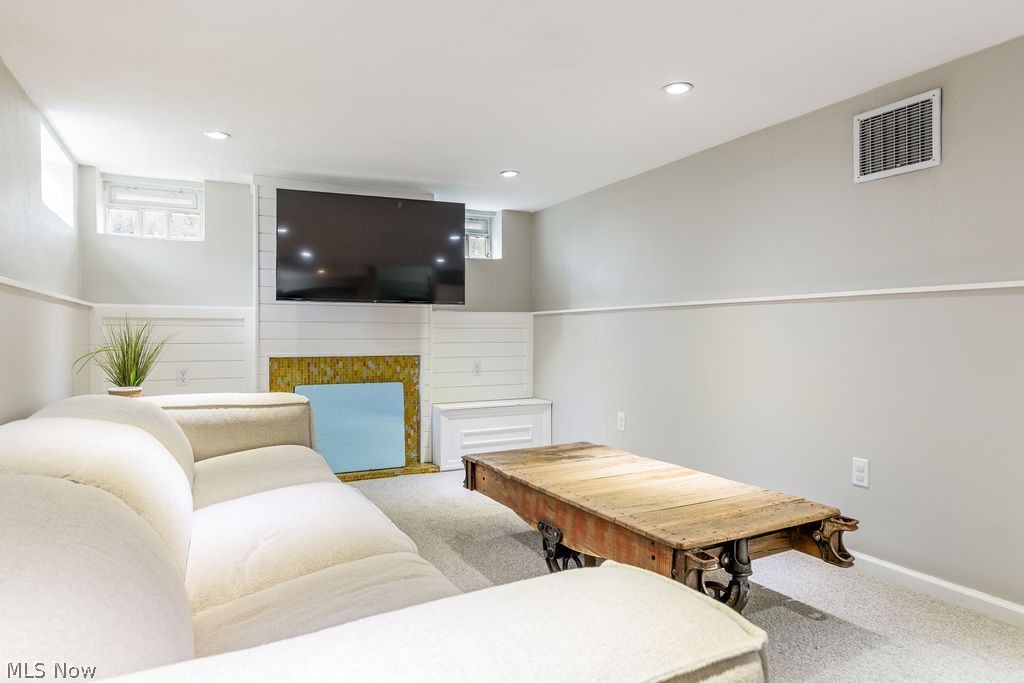 24603 E Oakland Road Bay Village OH 44140