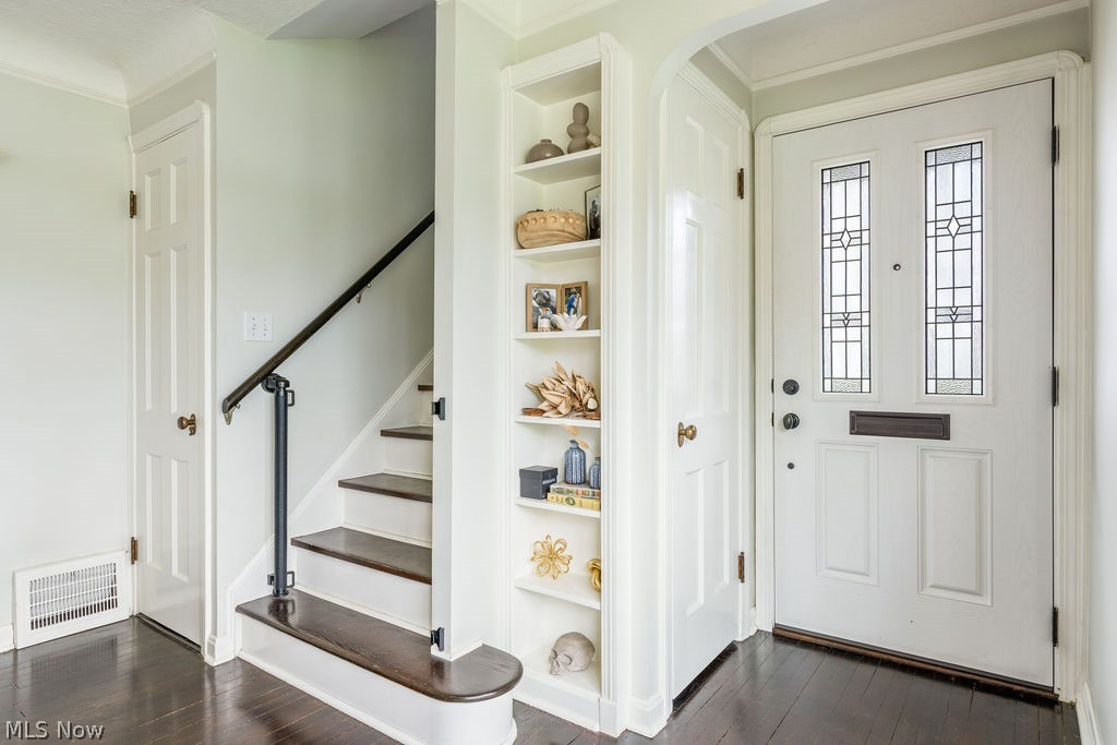 24603 E Oakland Road Bay Village OH 44140