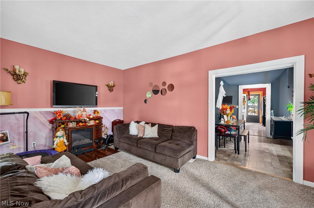 3525 W 49th Street Cleveland OH 44102