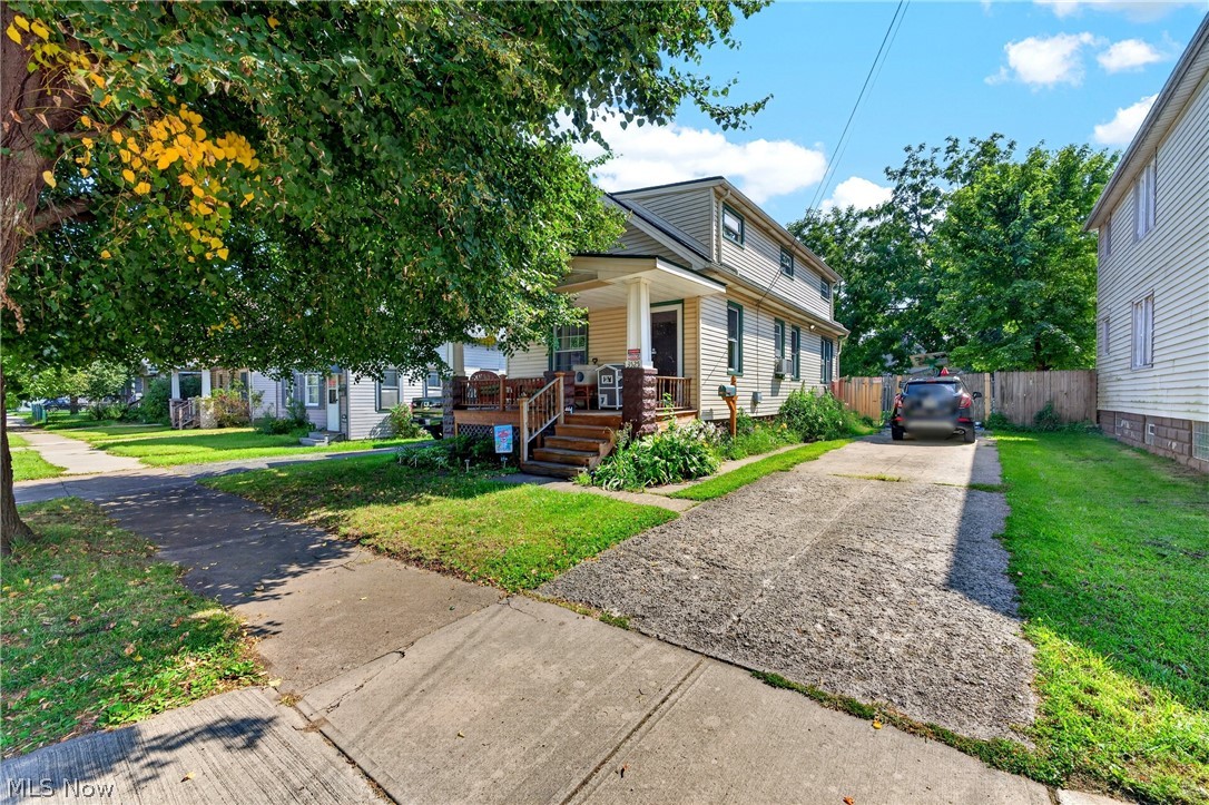 3525 W 49th Street Cleveland OH 44102