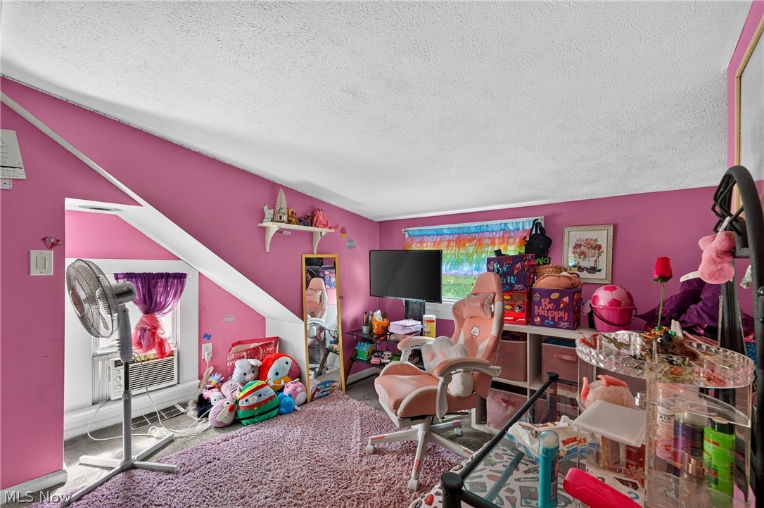 3525 W 49th Street Cleveland OH 44102