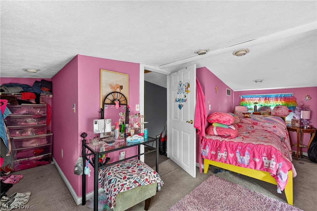 3525 W 49th Street Cleveland OH 44102