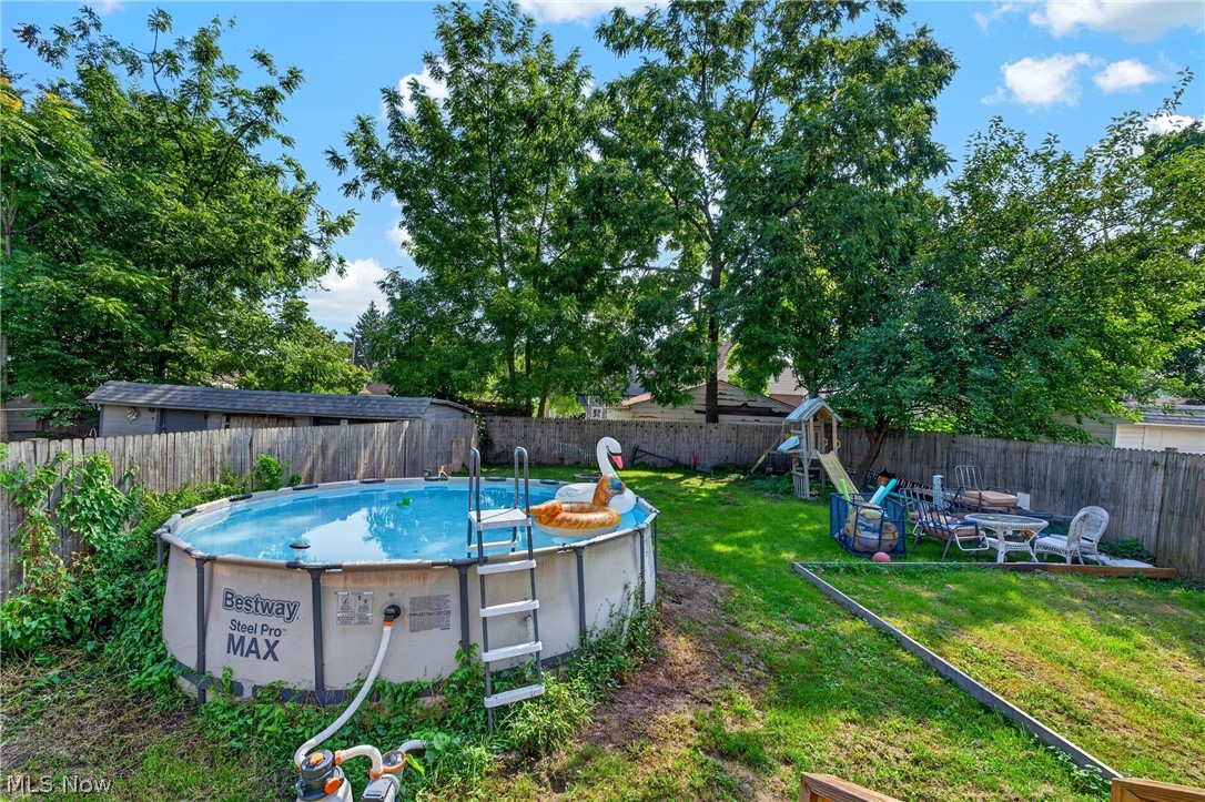 3525 W 49th Street Cleveland OH 44102