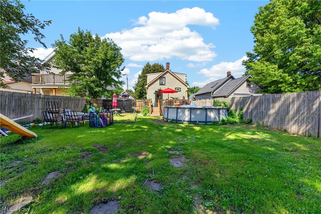 3525 W 49th Street Cleveland OH 44102