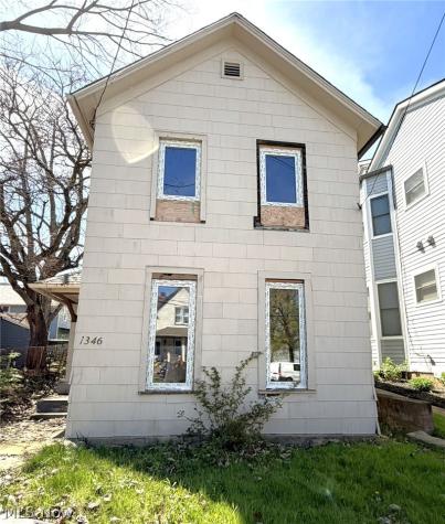 1346 W 54th Street Cleveland OH 44108