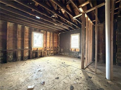 1346 W 54th Street Cleveland OH 44108