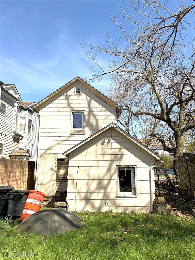 1346 W 54th Street Cleveland OH 44108