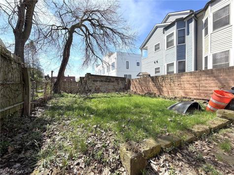1346 W 54th Street Cleveland OH 44108