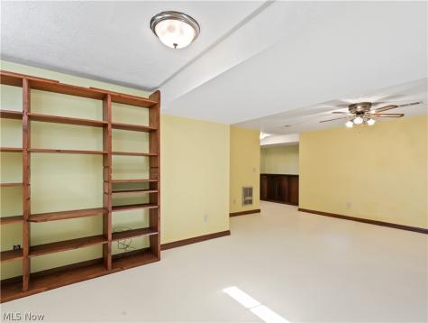 322 Rivermoor Drive Mogadore OH 44260