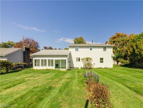 322 Rivermoor Drive Mogadore OH 44260