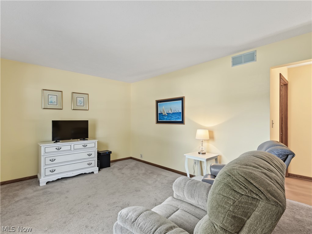 322 Rivermoor Drive Mogadore OH 44260