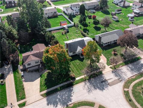 322 Rivermoor Drive Mogadore OH 44260