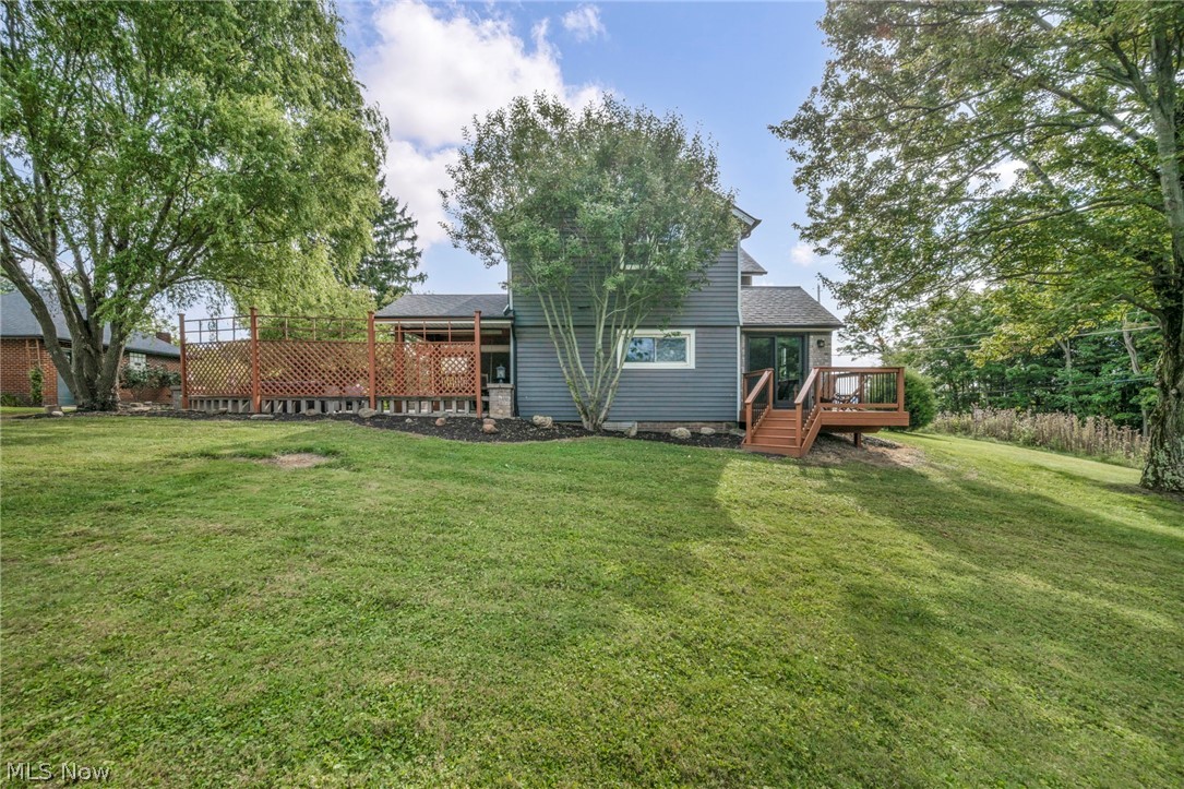 1511 Center Road Hinckley OH 44233
