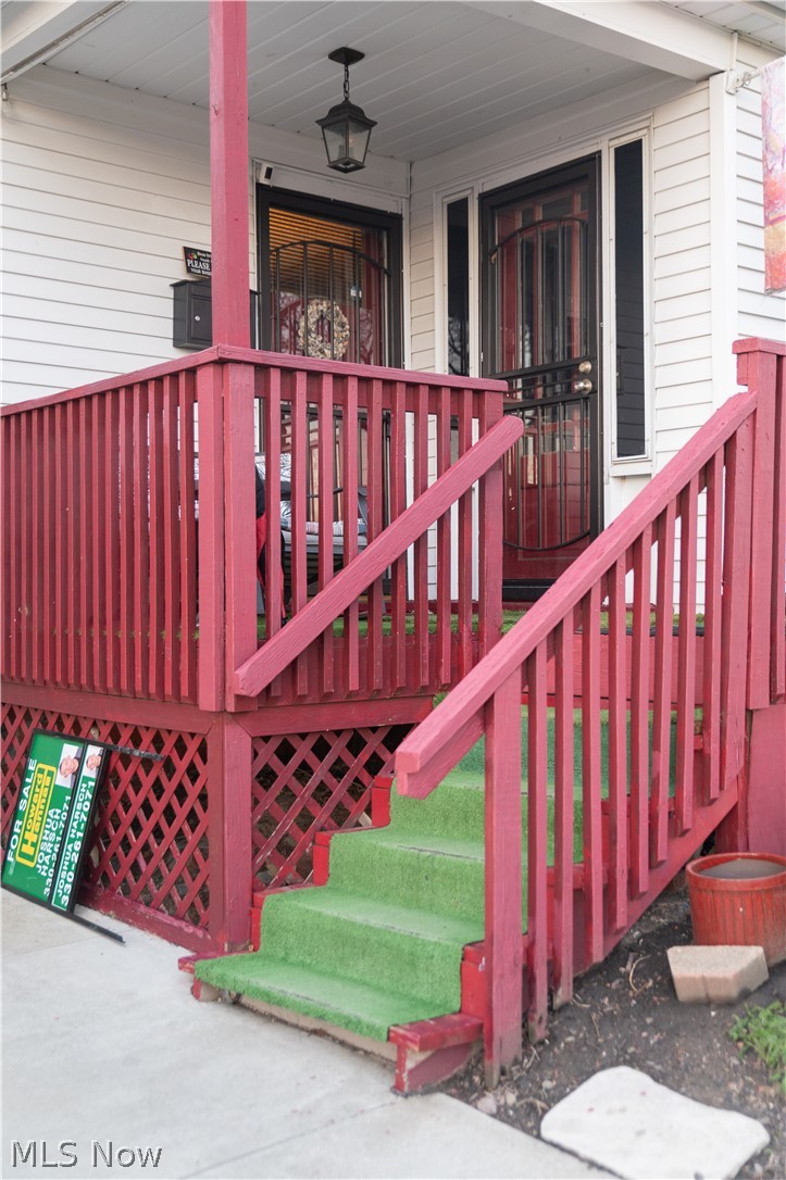 359 Reed Avenue Akron OH 44301