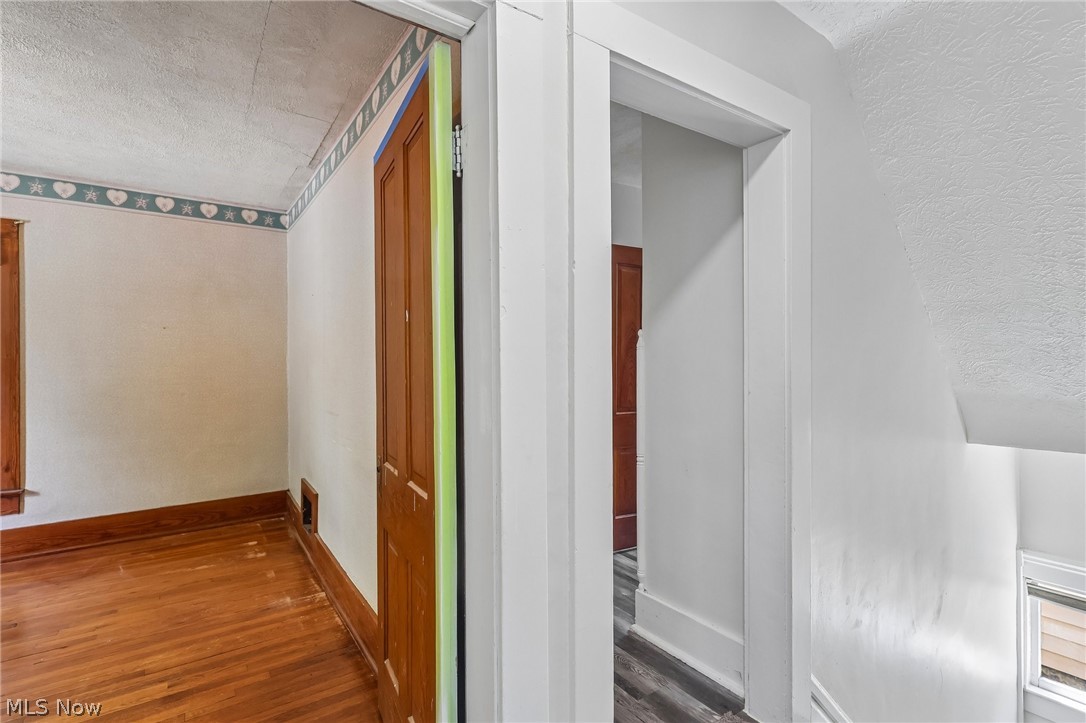 688 Crosby Street Akron OH 44302