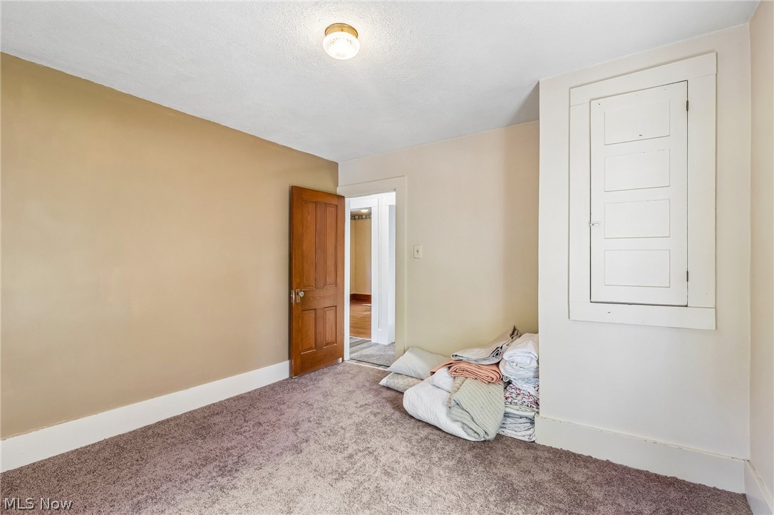 688 Crosby Street Akron OH 44302