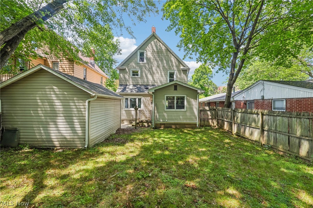688 Crosby Street Akron OH 44302