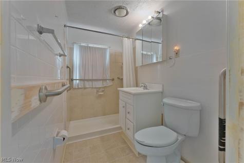 34 Mcdonald Avenue Niles OH 44446