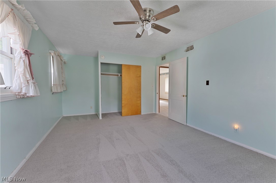 34 Mcdonald Avenue Niles OH 44446