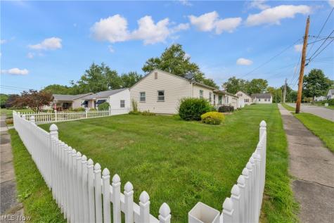 34 Mcdonald Avenue Niles OH 44446