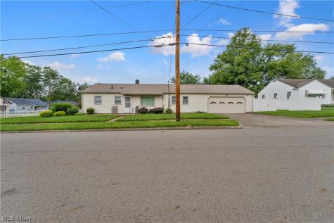 34 Mcdonald Avenue Niles OH 44446