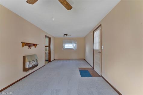 34 Mcdonald Avenue Niles OH 44446