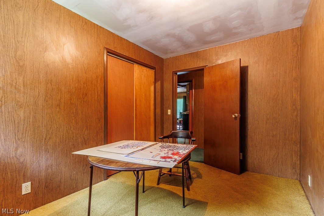 1603 Chestnut Grove Road Salem OH 44460