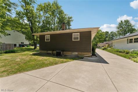 223 Dorland Avenue Berea OH 44017