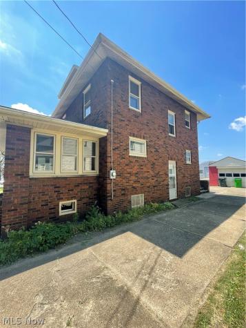 609 1st Street NE Massillon OH 44646