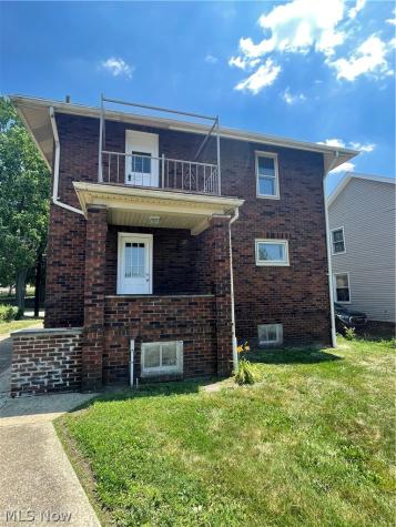 609 1st Street NE Massillon OH 44646