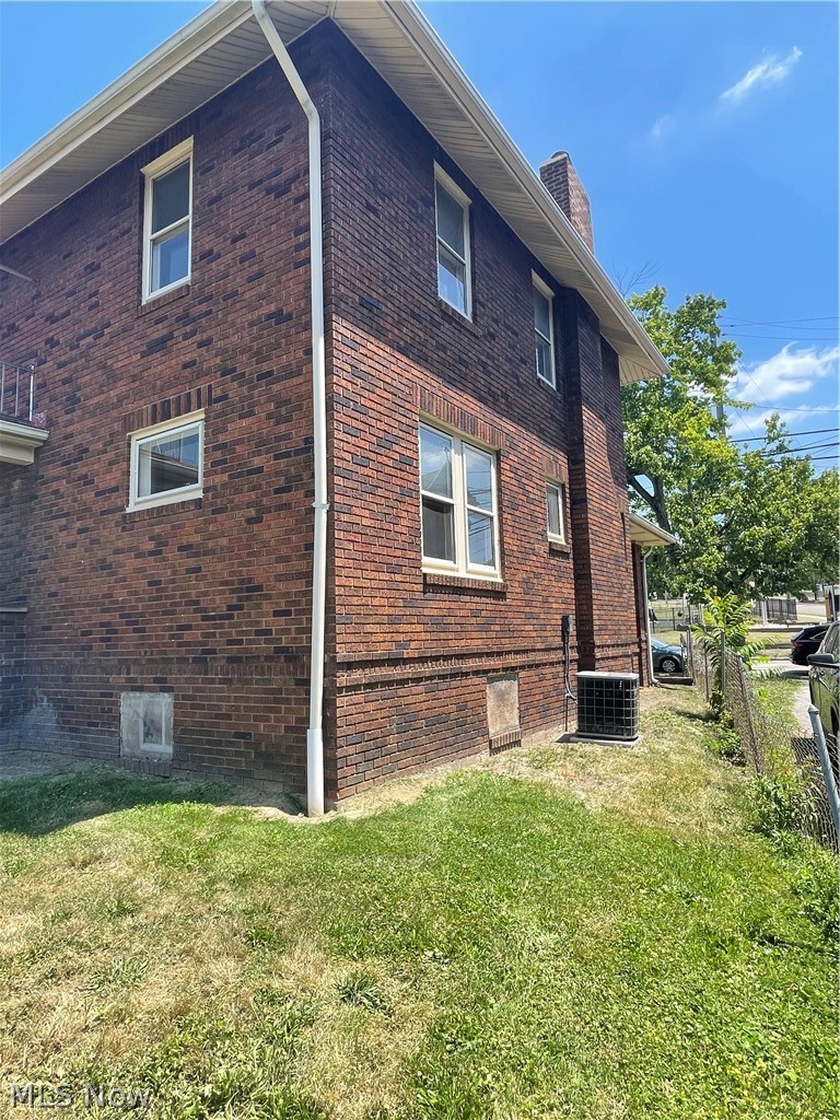 609 1st Street NE Massillon OH 44646