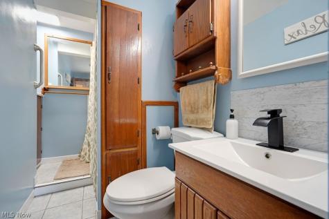 2942 Regent Drive Akron OH 44319