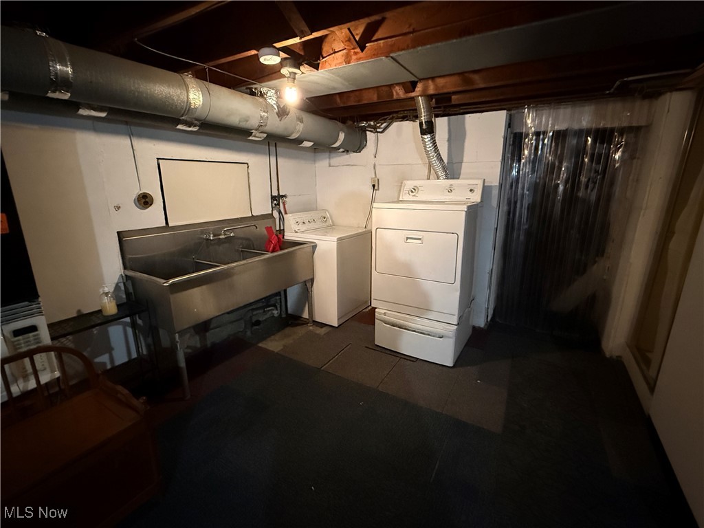 2440 Fisher Road East Liverpool OH 43920