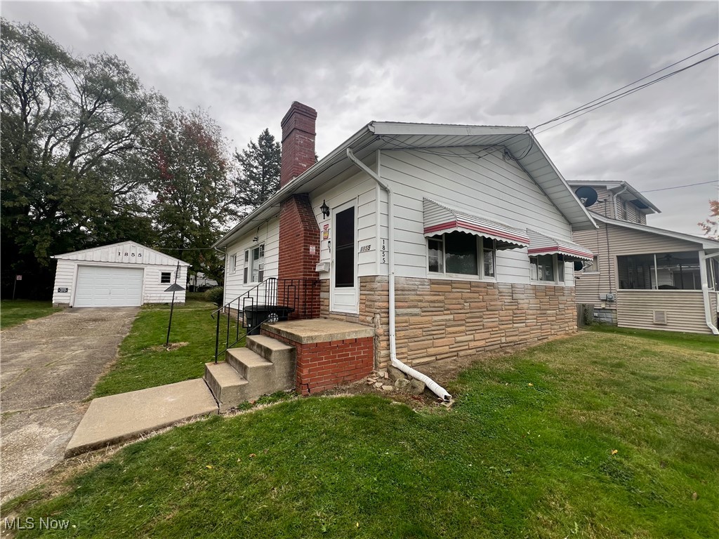 1855 W 17th Street SW Akron OH 44314