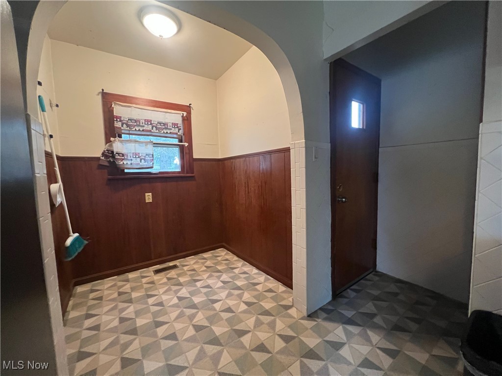 1855 W 17th Street SW Akron OH 44314