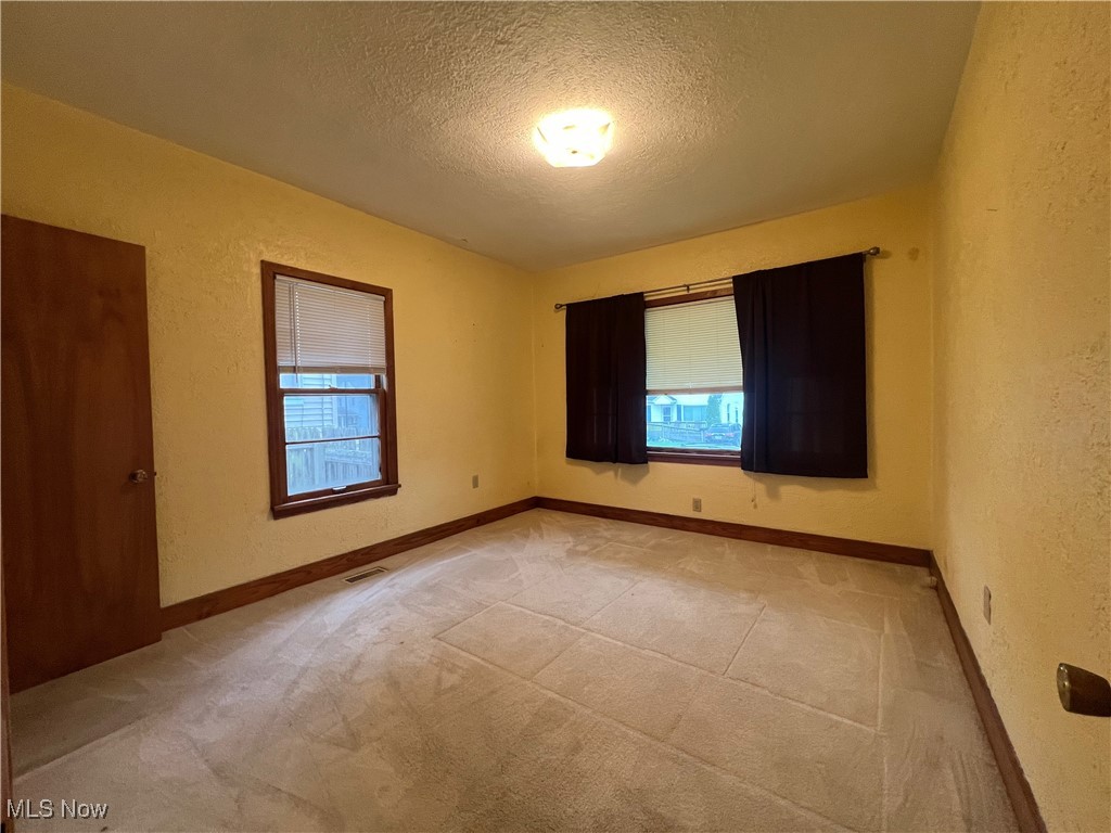 1855 W 17th Street SW Akron OH 44314