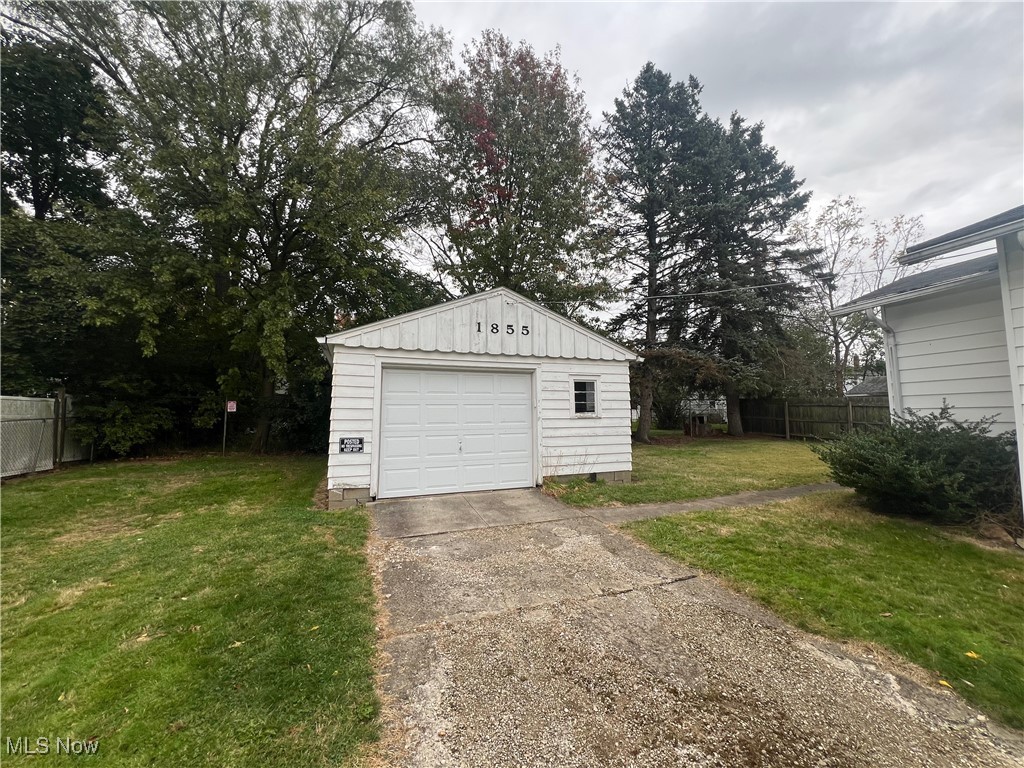 1855 W 17th Street SW Akron OH 44314