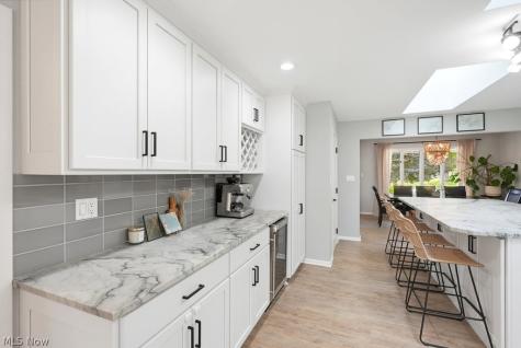 4405 Chestnut Road Independence OH 44131
