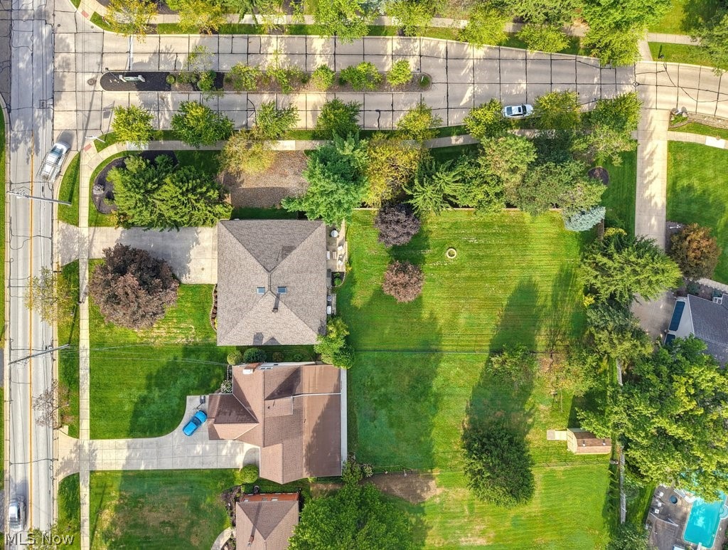 4405 Chestnut Road Independence OH 44131