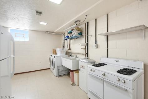 4405 Chestnut Road Independence OH 44131
