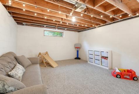 4405 Chestnut Road Independence OH 44131