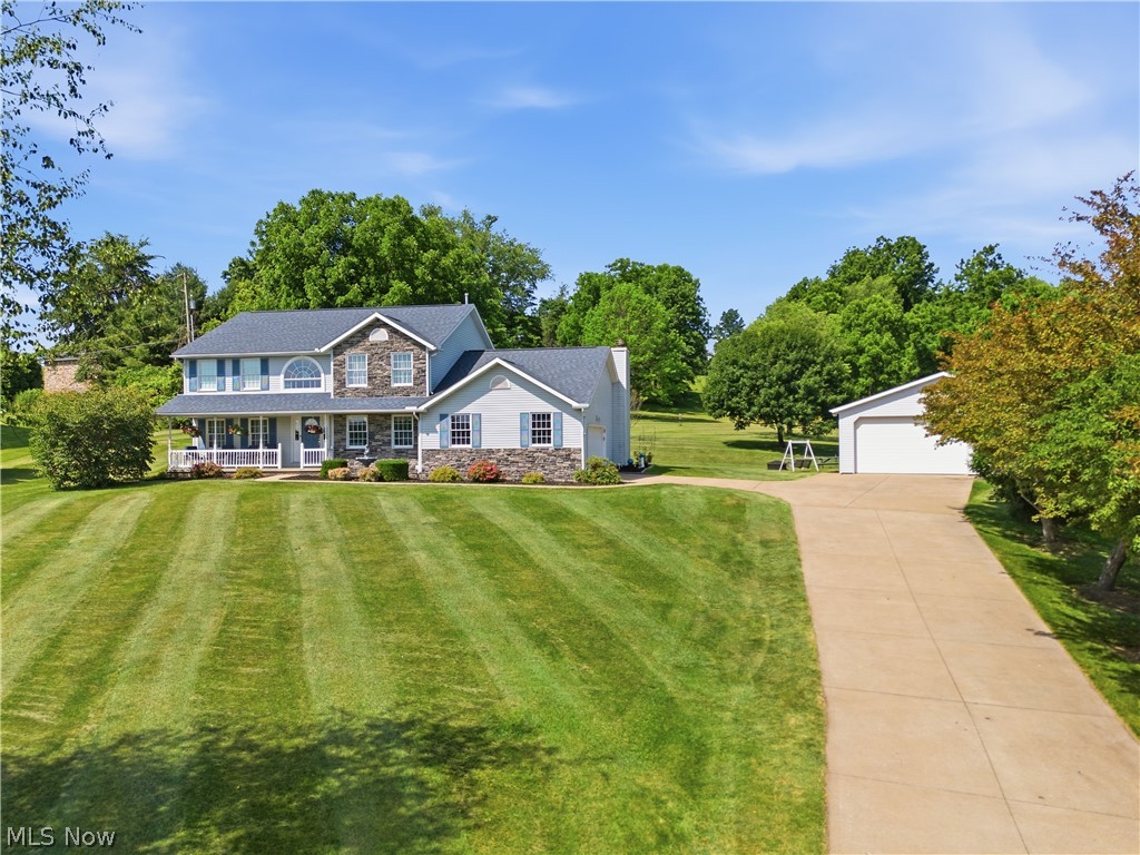 813 Walnut Ridge Street NW Bolivar OH 44612