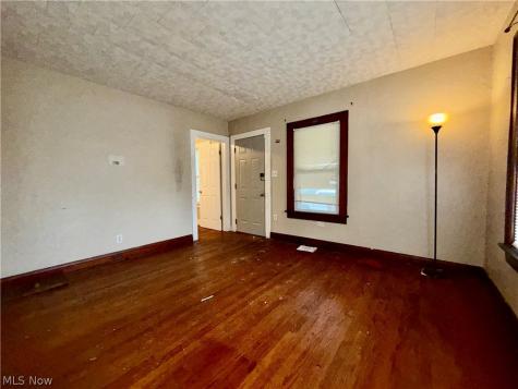 1104 Yukon Avenue Akron OH 44320