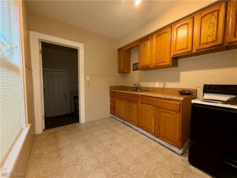 1104 Yukon Avenue Akron OH 44320