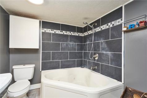 5336 Donner Drive Clinton OH 44216