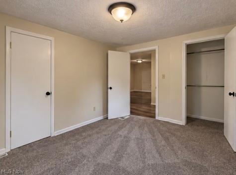 8023 Columbus Road NE Louisville OH 44641