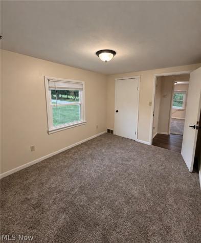 8023 Columbus Road NE Louisville OH 44641