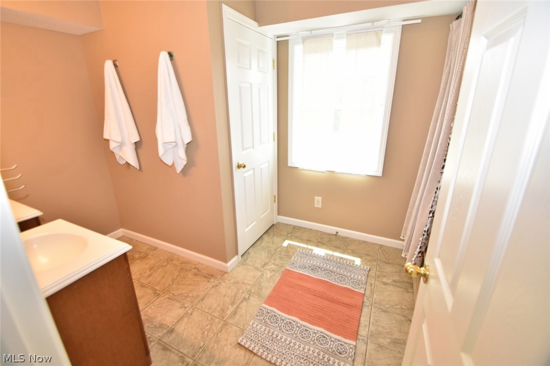 939 State Route 303 Streetsboro OH 44241