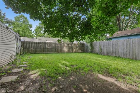 5624 Burns Road North Olmsted OH 44070