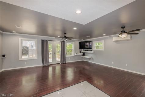 7371 Parma Park Boulevard Parma OH 44130